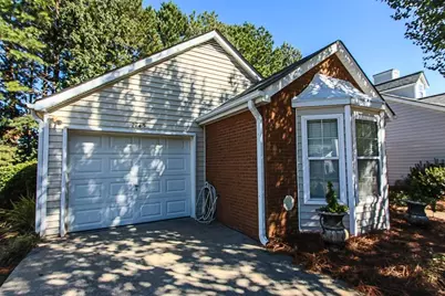 2745 Highland Ridge NW, Kennesaw, GA 30152 - Photo 3