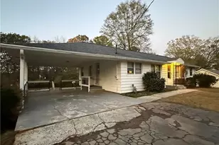 498 Ridge Ave SW, Mableton, GA 30126 - Photo 3