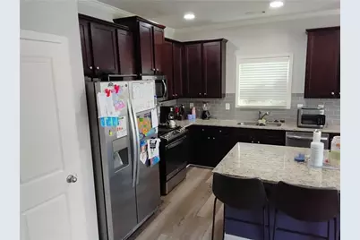 4520 Sweetwater Drive, Gainesville, GA 30504 - Photo 3
