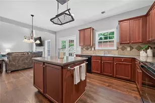 2710 Huddlestone Way, Cumming, GA 30041 - Photo 19