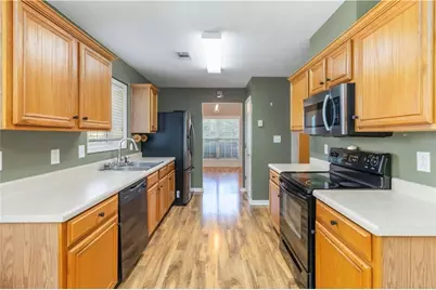 5970 Raventree Court, Atlanta, GA 30349 - Photo 11