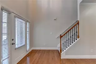 522 Suwanee Oaks Dr, Suwanee, GA 30024 - Photo 5
