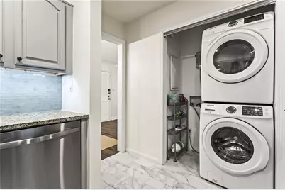 53 La Rue Place NW, Atlanta, GA 30327 - Photo 9