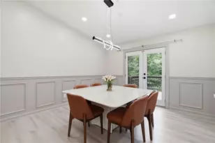 242 Muddy River Rd, Lawrenceville, GA 30043 - Photo 11