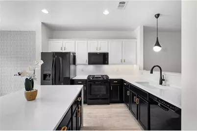 3635 Chattahoochee Summit Drive SE, Atlanta, GA 30339 - Photo 5