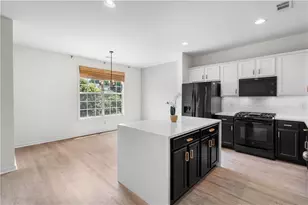 3635 Chattahoochee Summit Dr SE, Atlanta, GA 30339 - Photo 3