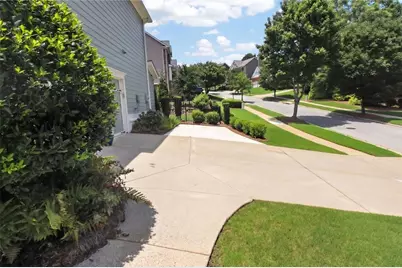 7423 Fireside Lane, Flowery Branch, GA 30542 - Photo 15