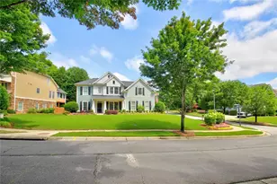 7423 Fireside Ln, Flowery Branch, GA 30542 - Photo 9