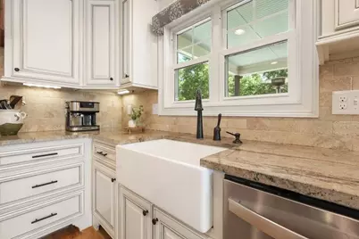 1385 Keans Court, Roswell, GA 30075 - Photo 19