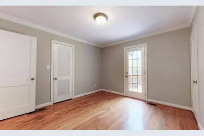 1674 Beacon Hill Boulevard, Atlanta, GA 30329 - Photo 7