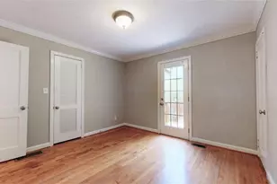 1674 Beacon Hill Blvd, Atlanta, GA 30329 - Photo 7