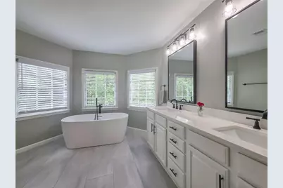 1056 Shady Valley Pl NE, Atlanta, GA 30324 - Photo 29
