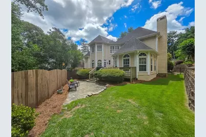 1056 Shady Valley Pl NE, Atlanta, GA 30324 - Photo 35