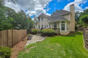 1056 Shady Valley Pl NE, Atlanta, GA 30324 - Photo 35