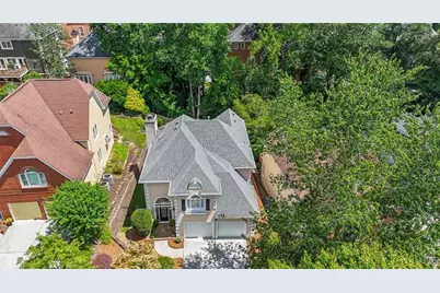 1056 Shady Valley Pl NE, Atlanta, GA 30324 - Photo 41