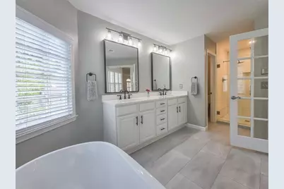 1056 Shady Valley Pl NE, Atlanta, GA 30324 - Photo 27