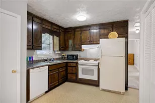 3370 Ridgecrest Dr, Powder Springs, GA 30127 - Photo 11