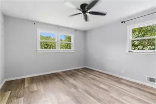606 Echo Ln, Woodstock, GA 30189 - Photo 9