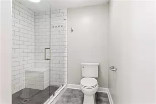 2700 Pine Tree Road NE, Atlanta, GA 30324 - Photo 15