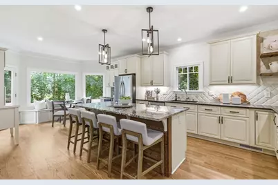 9370 Bluffwind Chase, Roswell, GA 30076 - Photo 17
