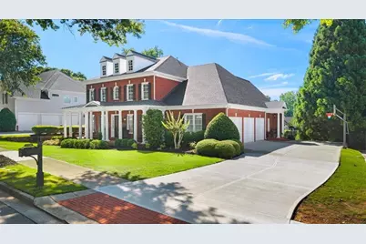 4516 Meadow Club Drive, Suwanee, GA 30024 - Photo 5