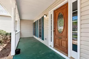 1173 Overland Park Dr, Braselton, GA 30517 - Photo 3