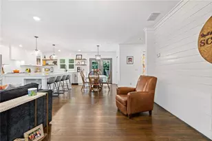 2165 Lower Roswell Rd, Marietta, GA 30068 - Photo 7