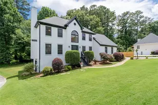3230 Mary Dr, Marietta, GA 30066 - Photo 3