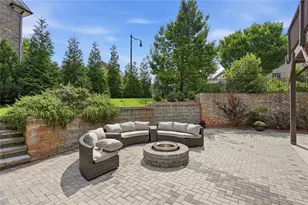 467 Lancashire Dr, Marietta, GA 30068 - Photo 35