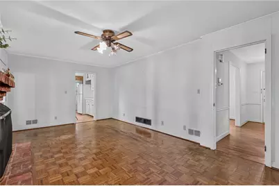 6885 Heathfield Drive, Atlanta, GA 30328 - Photo 17