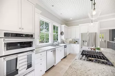10685 Parsons Road, Johns Creek, GA 30097 - Photo 25