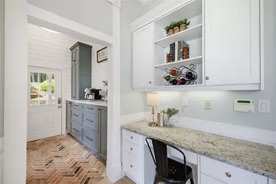 10685 Parsons Road, Johns Creek, GA 30097 - Photo 29