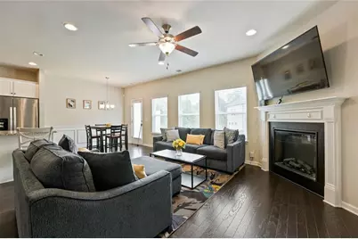 6126 Thorncrest Drive NW, Tucker, GA 30084 - Photo 7