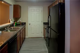 12301 Fairington Ridge Cir, Lithonia, GA 30038 - Photo 7