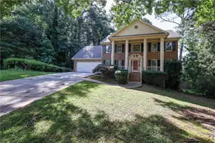 4128 Mayflower Ct, Lilburn, GA 30047 - Photo 3