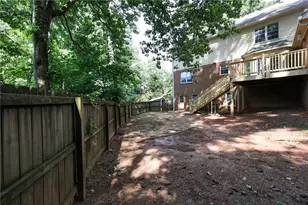 4128 Mayflower Ct, Lilburn, GA 30047 - Photo 61