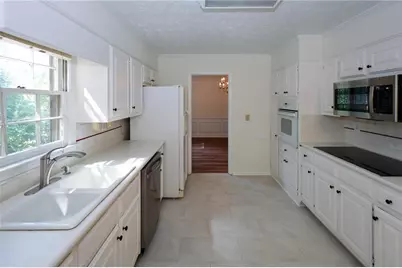 4128 Mayflower Court, Lilburn, GA 30047 - Photo 27