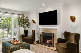 2060 Cottage Ln NW, Atlanta, GA 30318 - Photo 9
