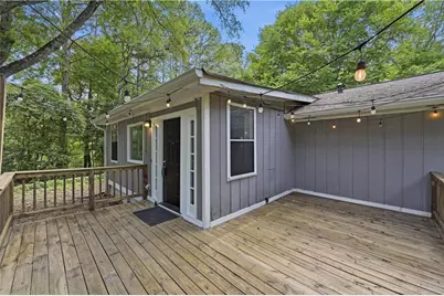 1988 Elmwood Circle, Snellville, GA 30078 - Photo 43