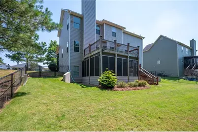 722 Riverside Drive NW, Calhoun, GA 30701 - Photo 3