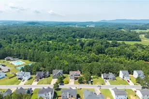 722 Riverside Dr NW, Calhoun, GA 30701 - Photo 5