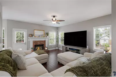 722 Riverside Drive NW, Calhoun, GA 30701 - Photo 13