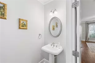 1147 Glenridge Pl, Atlanta, GA 30342 - Photo 19
