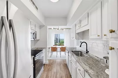 1 Biscayne Drive NW #802, Atlanta, GA 30309 - Photo 1