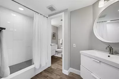 1 Biscayne Drive NW #802, Atlanta, GA 30309 - Photo 5