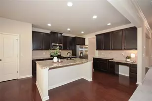 140 Cornerstone Cir, Woodstock, GA 30188 - Photo 9