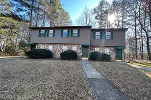 502 Oakwood Ct, Woodstock, GA 30188 - Photo 1