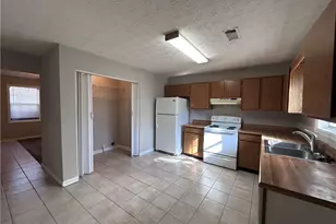 502 Oakwood Ct, Woodstock, GA 30188 - Photo 11