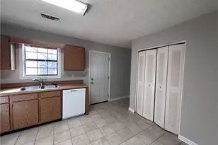 502 Oakwood Ct, Woodstock, GA 30188 - Photo 9