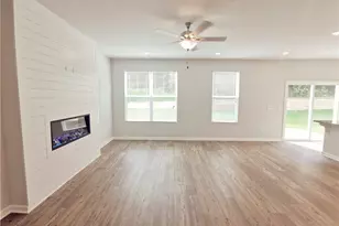 154 Green Love Ln, Grayson, GA 30017 - Photo 7